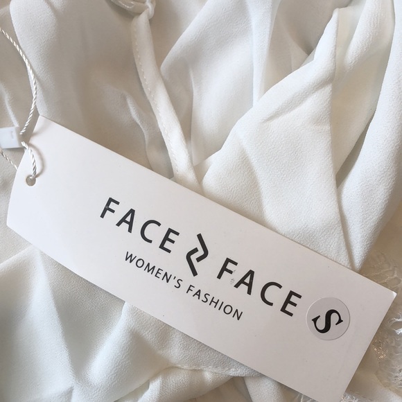 Face Face Lace Romper - Picture 8 of 8